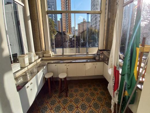 Casa, Funcionários, 4 Quartos, 6 Vagas