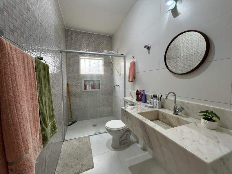 Casa, Planalto, 6 Quartos, 6 Vagas, 2 Suítes