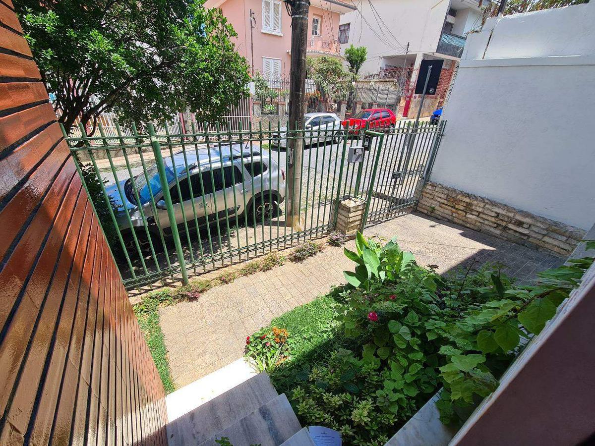 Casa, Floresta, 17 Quartos, 0 Vaga, 4 Suítes