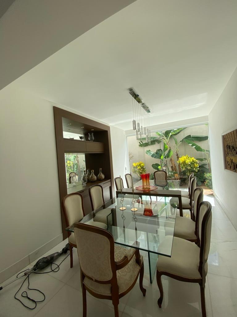 Casa, Bandeirantes (pampulha), 5 Quartos, 18 Vagas, 4 Suítes