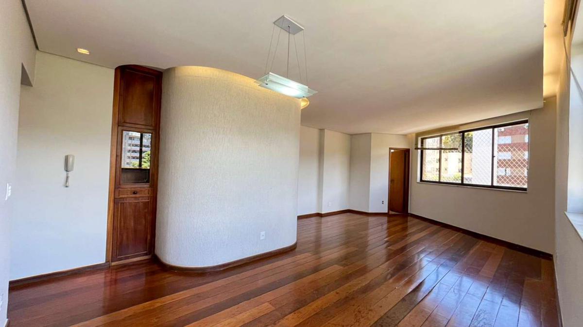Apartamento, Cruzeiro, 4 Quartos, 2 Vagas, 1 Suíte