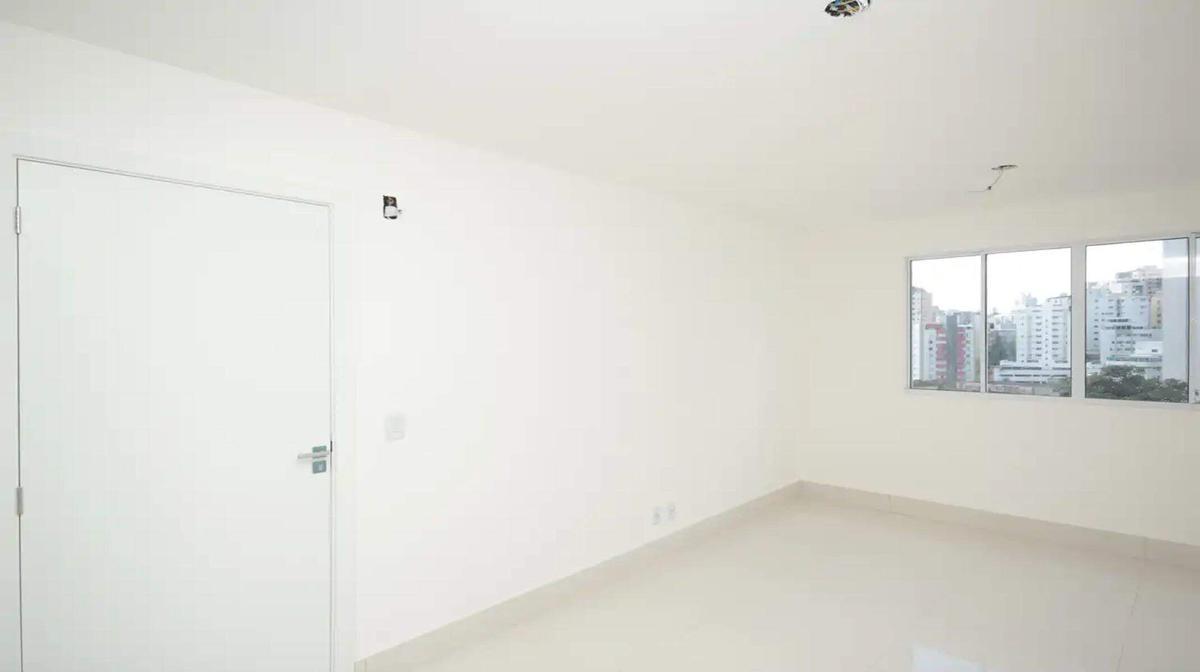 Apartamento, Vila Paris, 2 Quartos, 2 Vagas, 1 Suíte