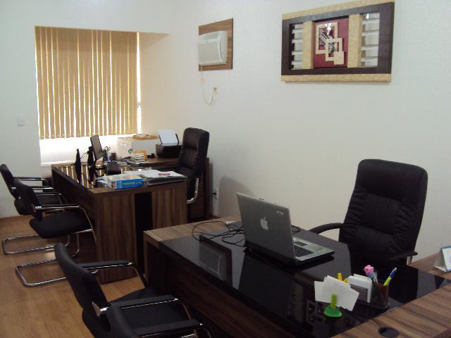 Sala, Savassi