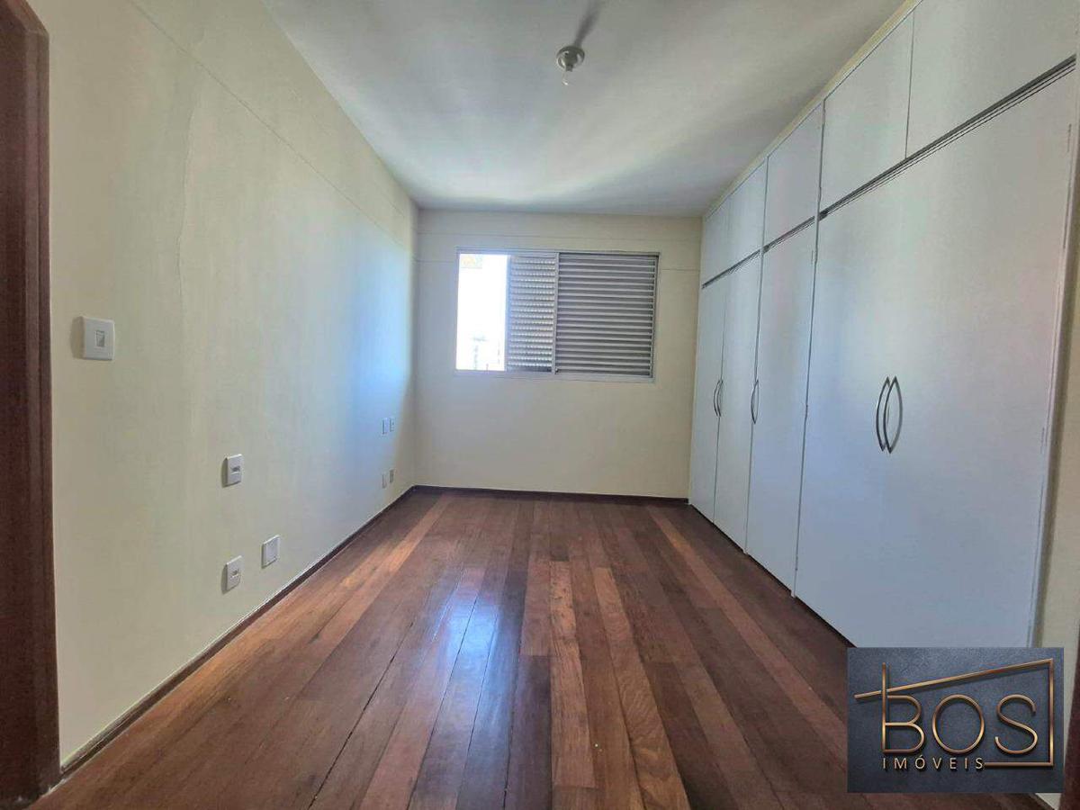 Apartamento, Savassi, 4 Quartos, 2 Vagas, 1 Suíte