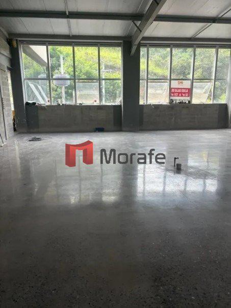 Galpão, Estoril, 0 Quarto, 26 Vagas