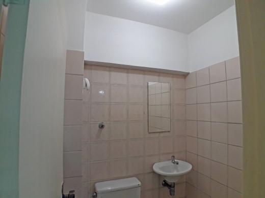 Andar, Savassi, 0 Quarto, 0 Vaga