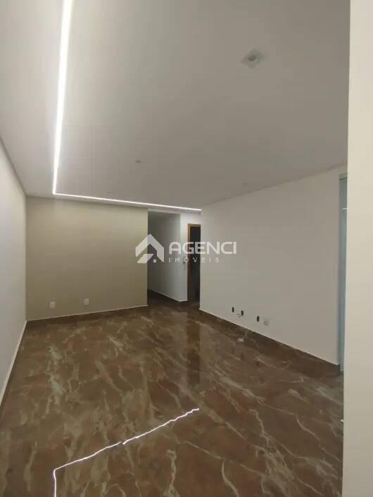 Apartamento, Cabral, 3 Quartos, 0 Vaga, 0 Suíte