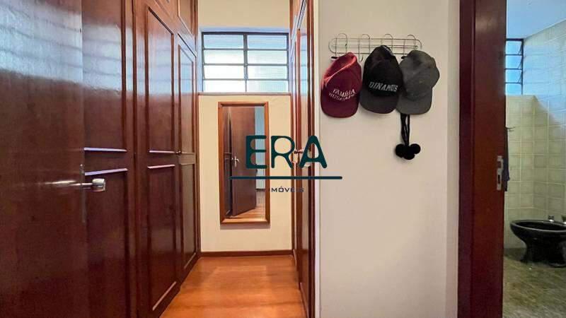 Casa, Comiteco, 4 Quartos, 3 Vagas, 2 Suítes