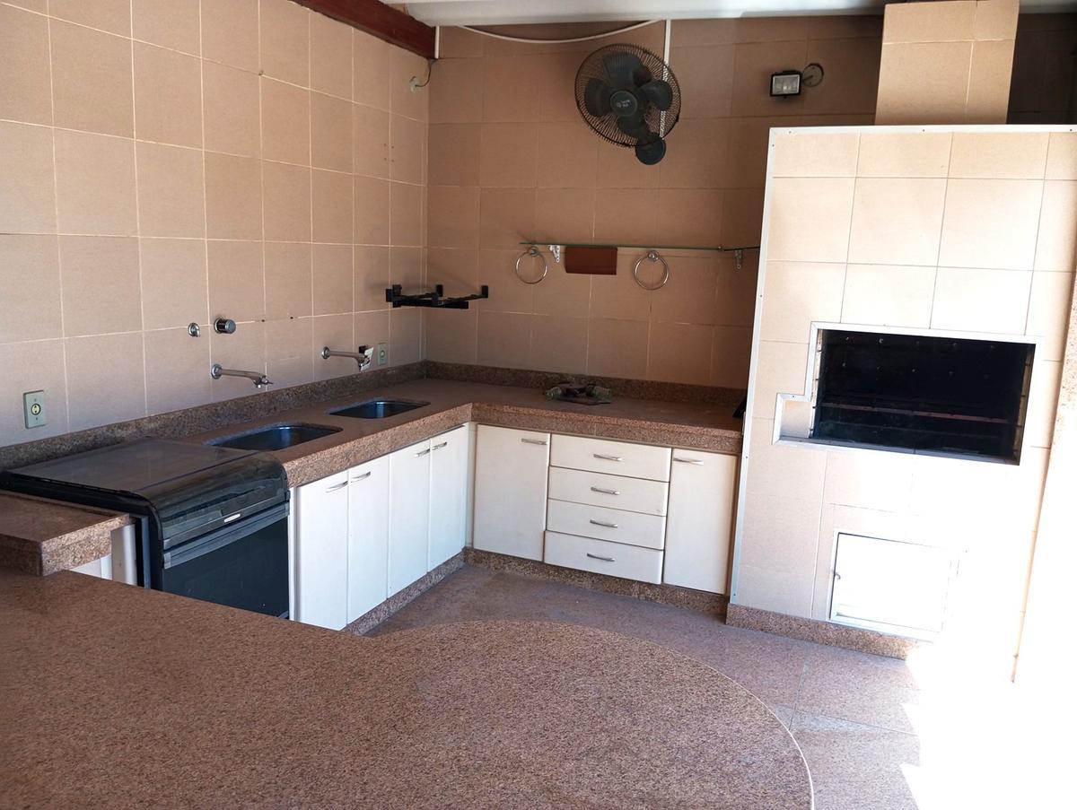 Apartamento, Santa Lúcia, 4 Quartos, 2 Suítes