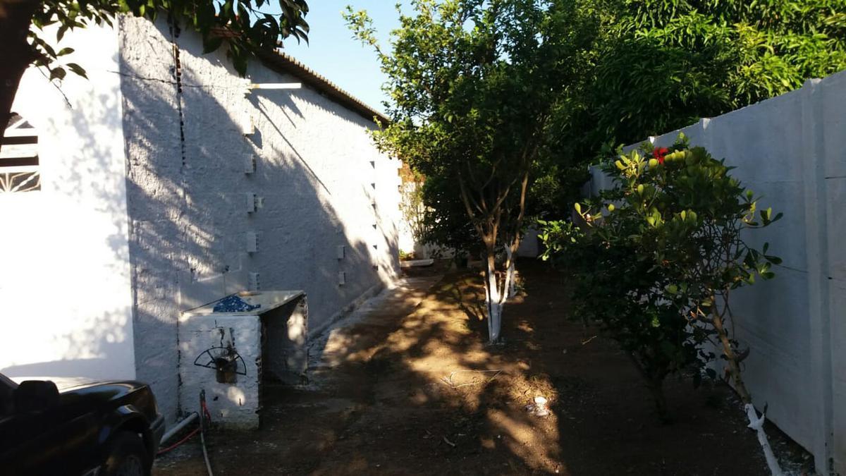Lote, Vila Suzana, 1 Quarto, 0 Vaga