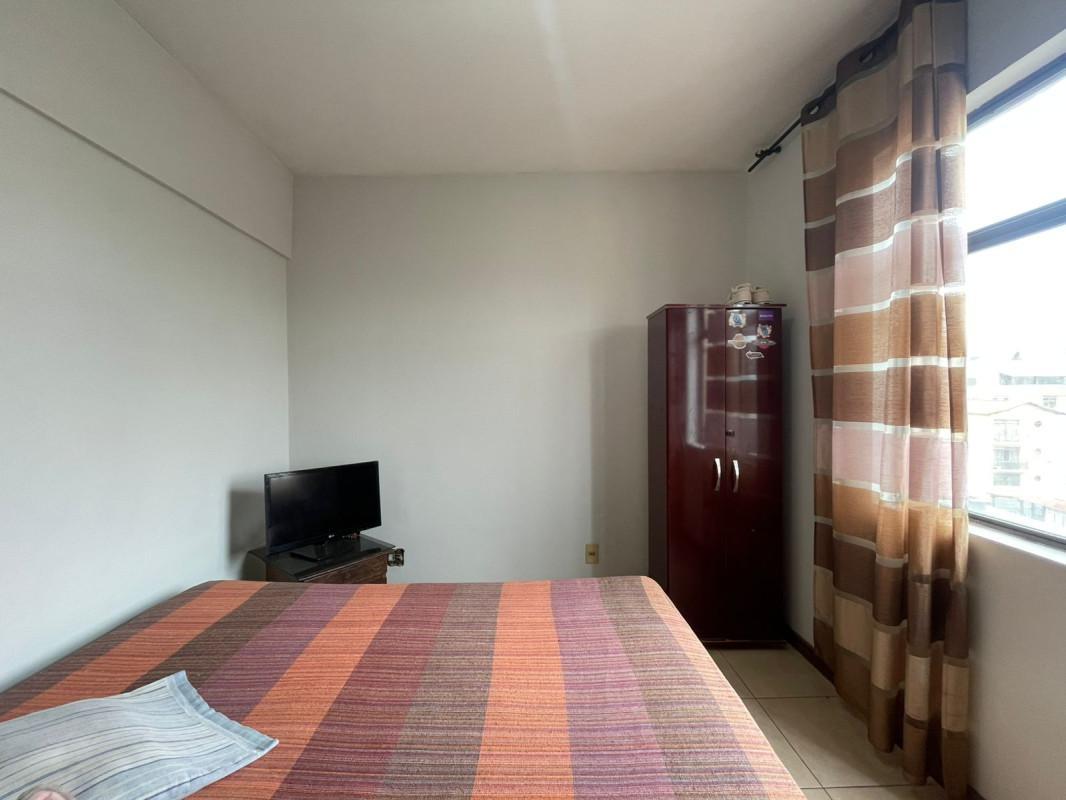 Apartamento, Floresta, 2 Quartos, 1 Vaga