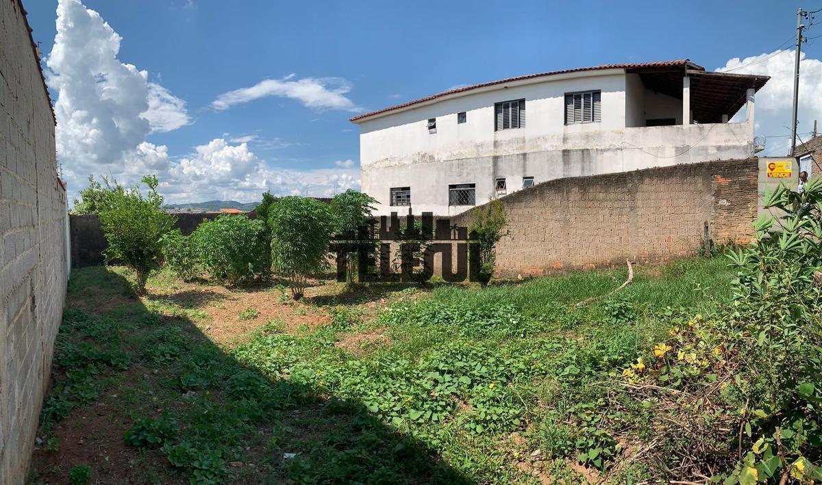 Lote, Jardim Sion, 0 Quarto, 0 Vaga