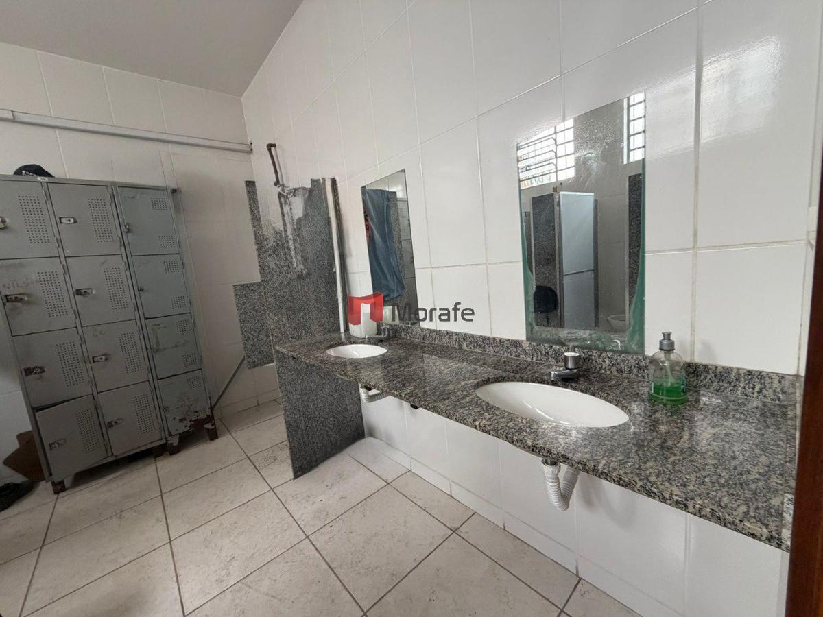 Galpão, Paquetá, 0 Quarto, 7 Vagas