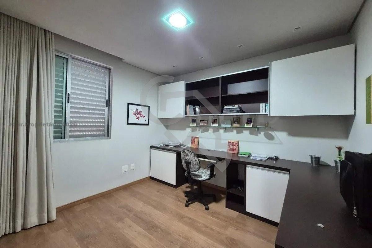 Apartamento, Cruzeiro, 4 Quartos, 4 Vagas, 2 Suítes