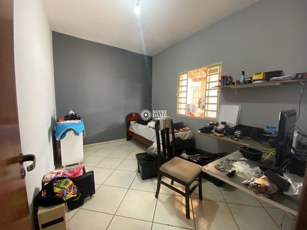 Casa, Parque Xangri-lá, 3 Quartos, 0 Vaga, 1 Suíte