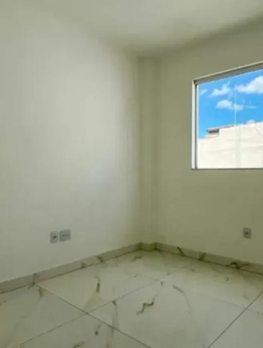 Casa, Santa Branca, 2 Quartos, 2 Vagas, 2 Suítes