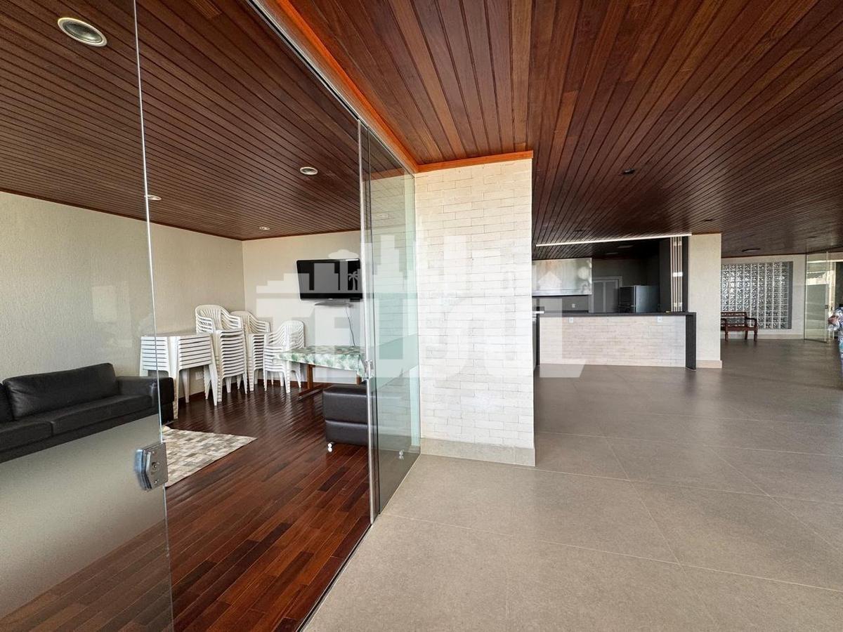 Apartamento, Centro, 4 Quartos, 2 Vagas, 1 Suíte