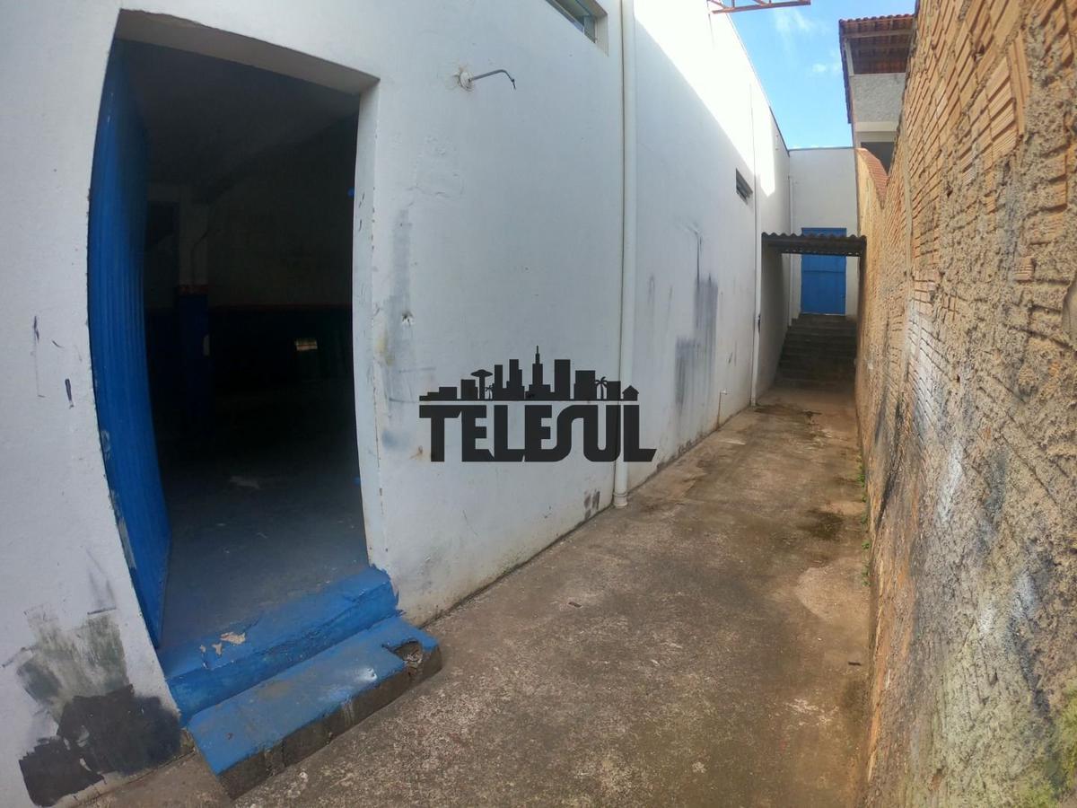 Galpão, Parque Rinaldo, 0 Quarto, 2 Vagas