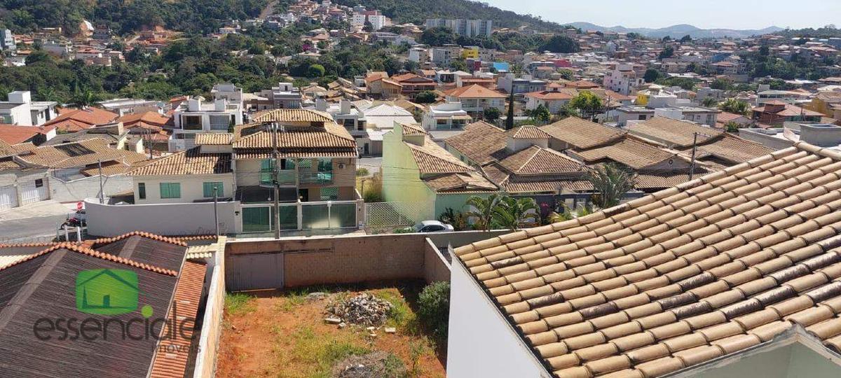 Casa, Lúcio de Abreu, 3 Quartos, 3 Vagas, 1 Suíte