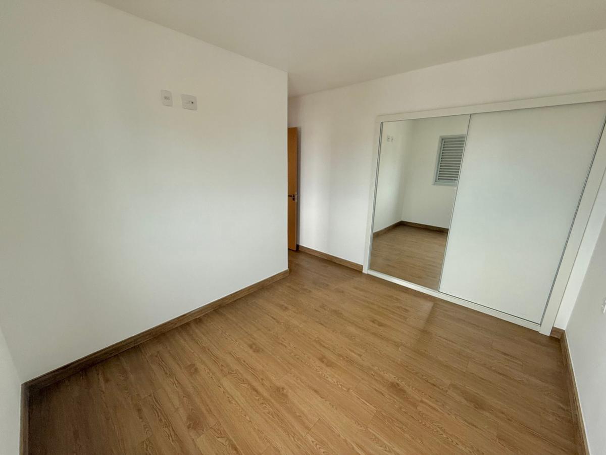 Apartamento, Liberdade, 2 Quartos, 2 Vagas, 1 Suíte