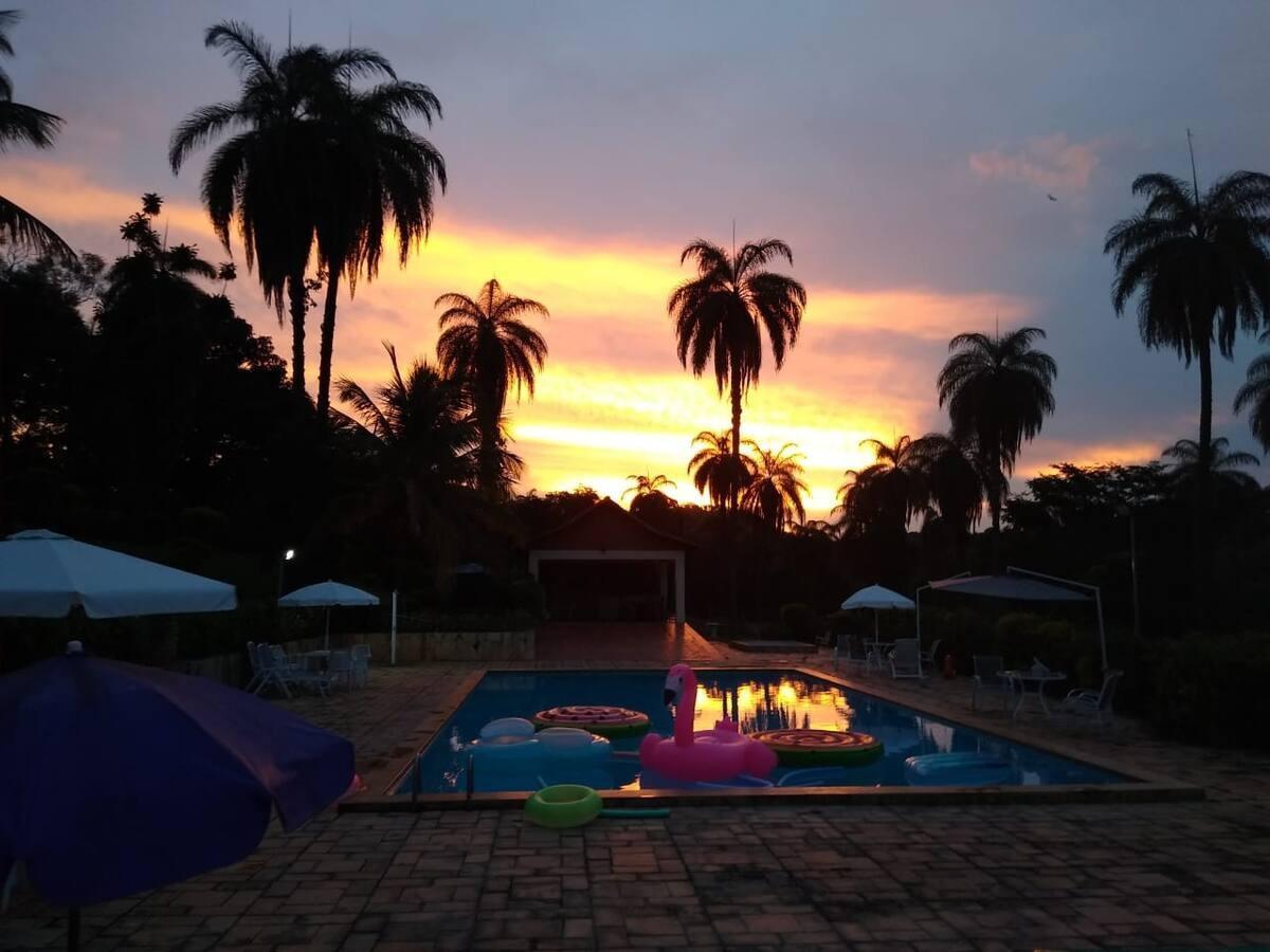 Casa, Caiapós, 5 Quartos, 10 Vagas, 5 Suítes