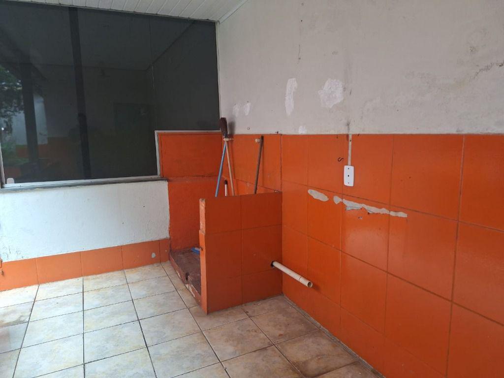 Casa, Centro, 2 Quartos, 5 Vagas, 1 Suíte