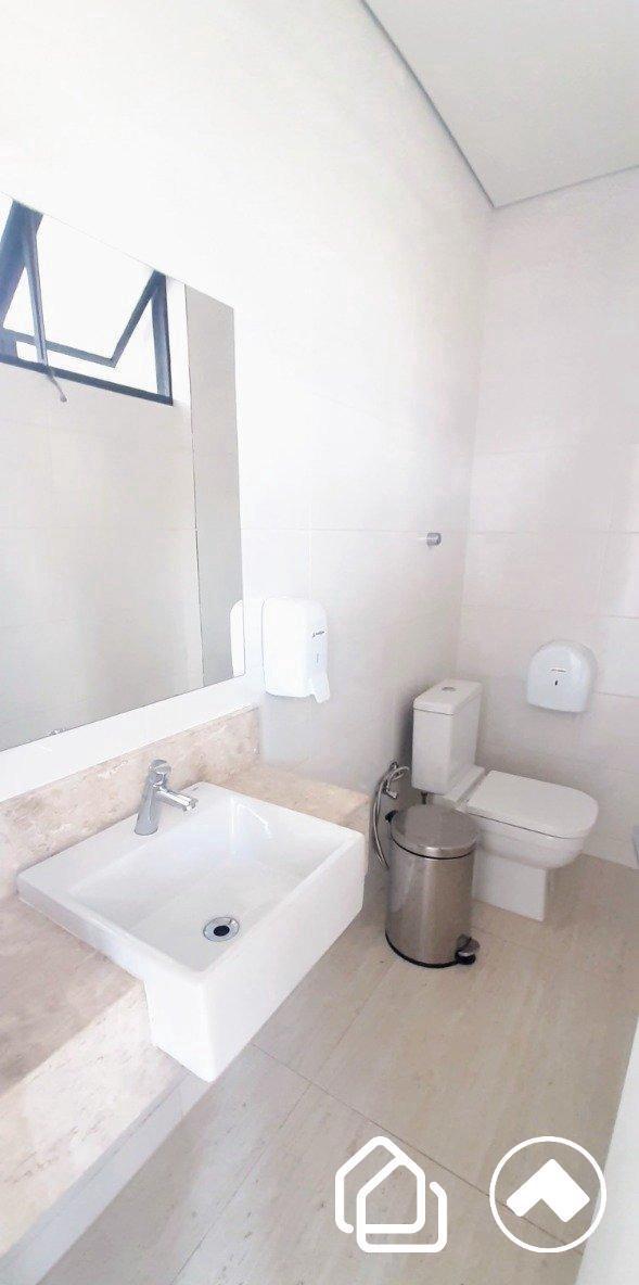 Sala, Santa Efigênia