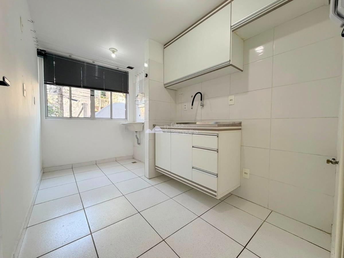 Apartamento, Santa Mônica, 2 Quartos, 1 Vaga