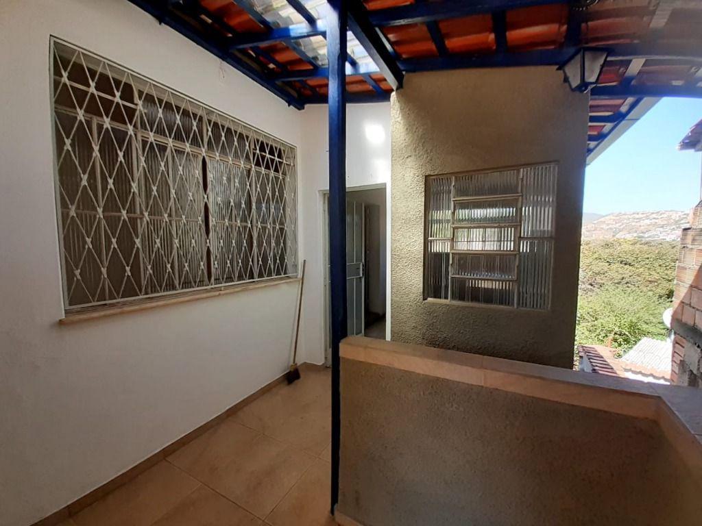 Casa, Centro, 3 Quartos, 3 Vagas, 1 Suíte