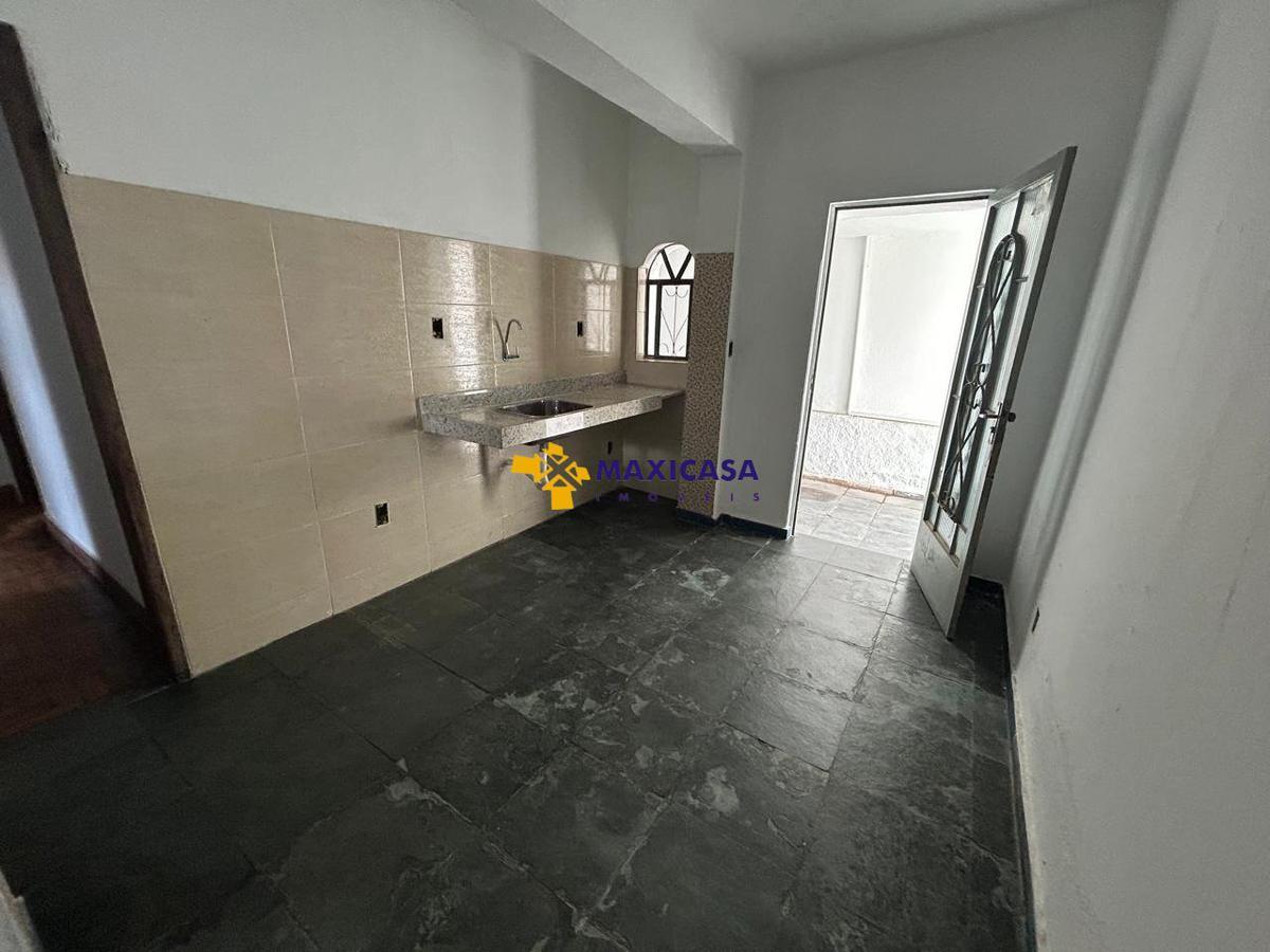 Casa, Santa Terezinha, 3 Quartos, 2 Vagas