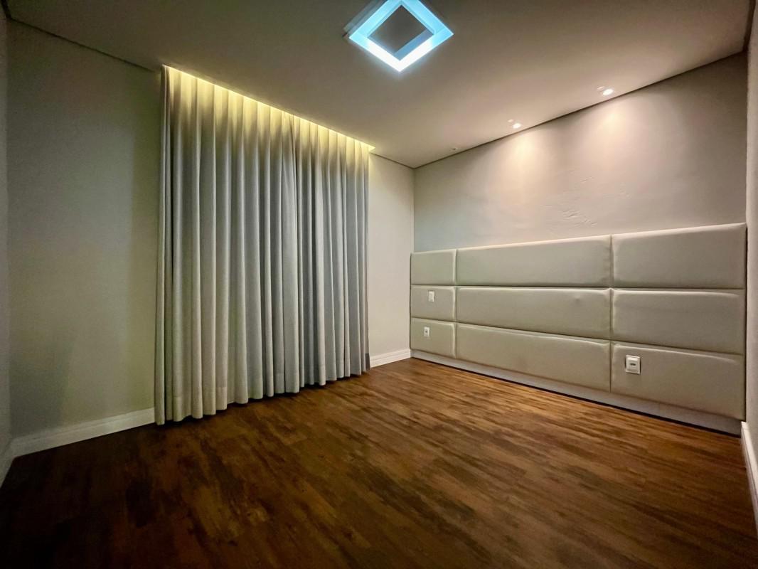 Cobertura, Cabral, 2 Quartos, 2 Vagas, 1 Suíte