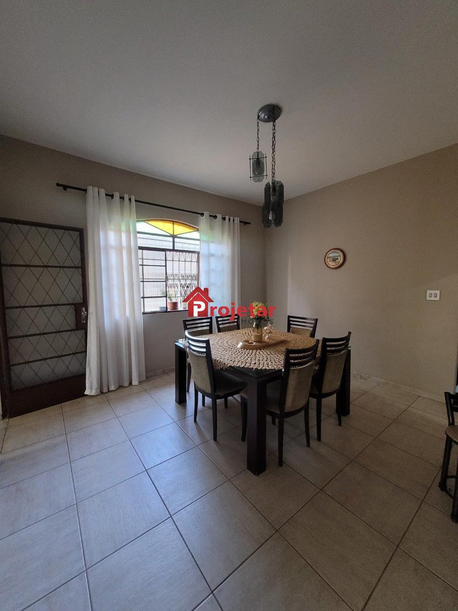 Casa, Sagrada Família, 3 Quartos, 3 Vagas, 1 Suíte