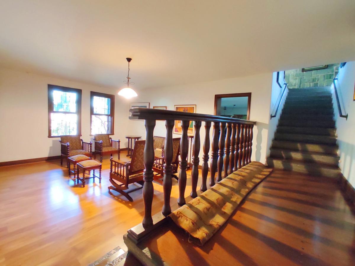 Casa, São Luiz (pampulha), 7 Quartos, 8 Vagas, 3 Suítes