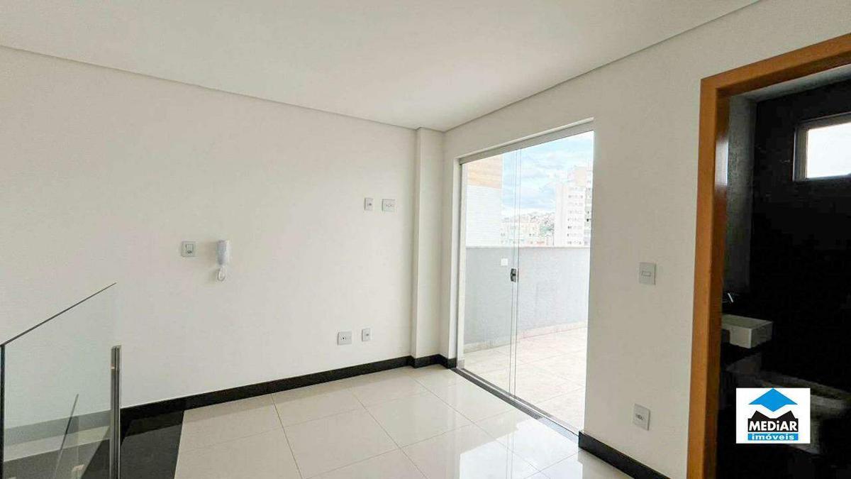 Cobertura, Vila Paris, 2 Quartos, 3 Vagas, 2 Suítes