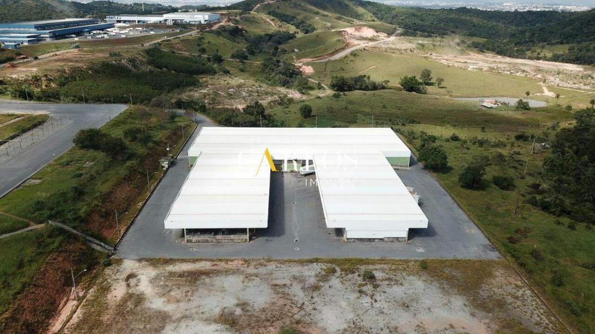 Galpão, Liberdade, 104 Vagas