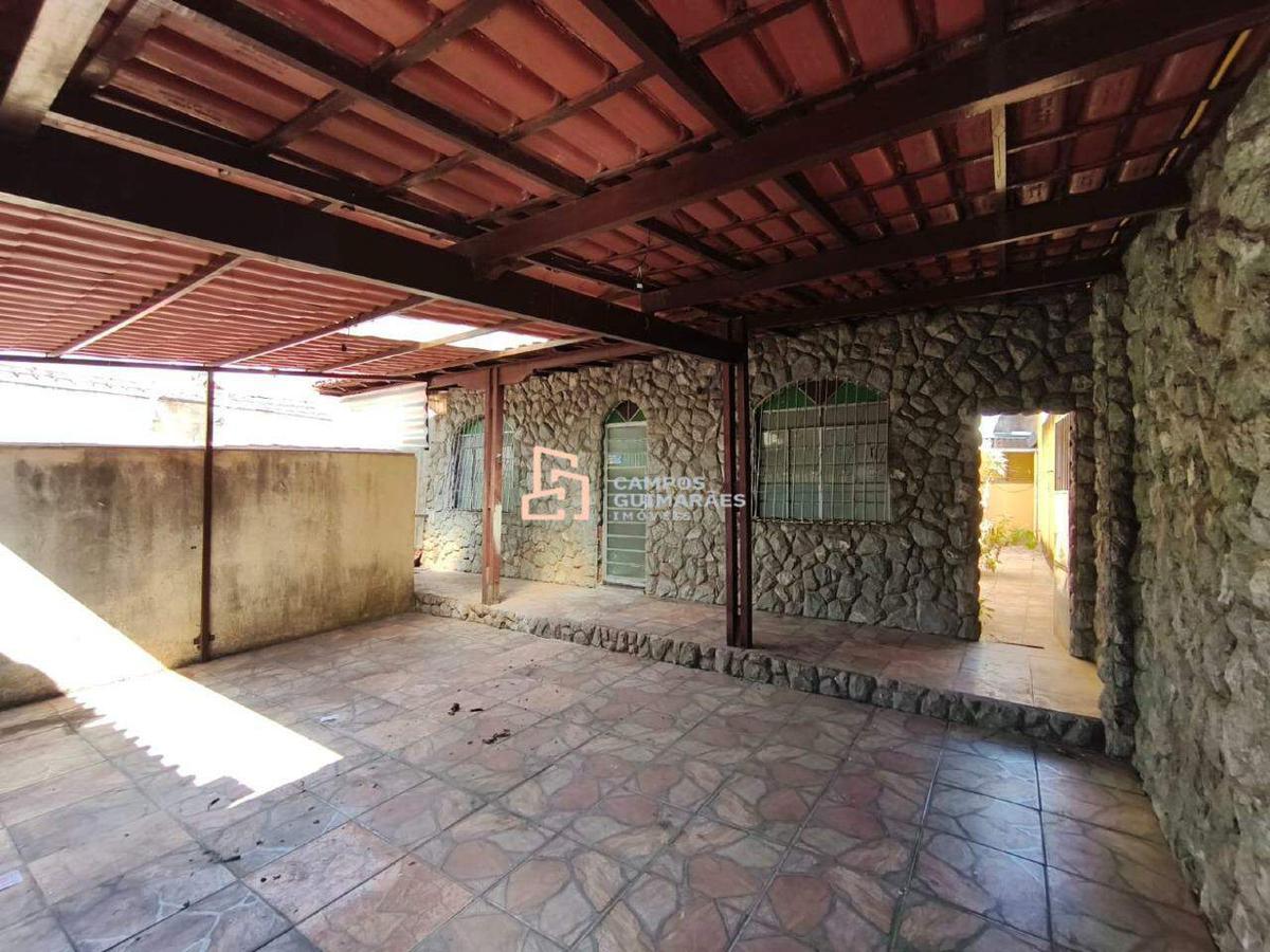 Casa, Átila de Paiva, 3 Quartos, 2 Vagas, 1 Suíte