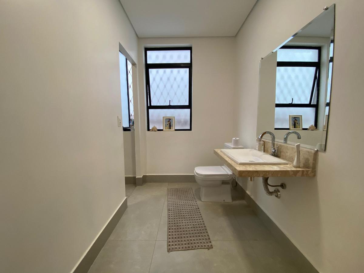 Casa, São José, 4 Quartos, 2 Vagas, 1 Suíte