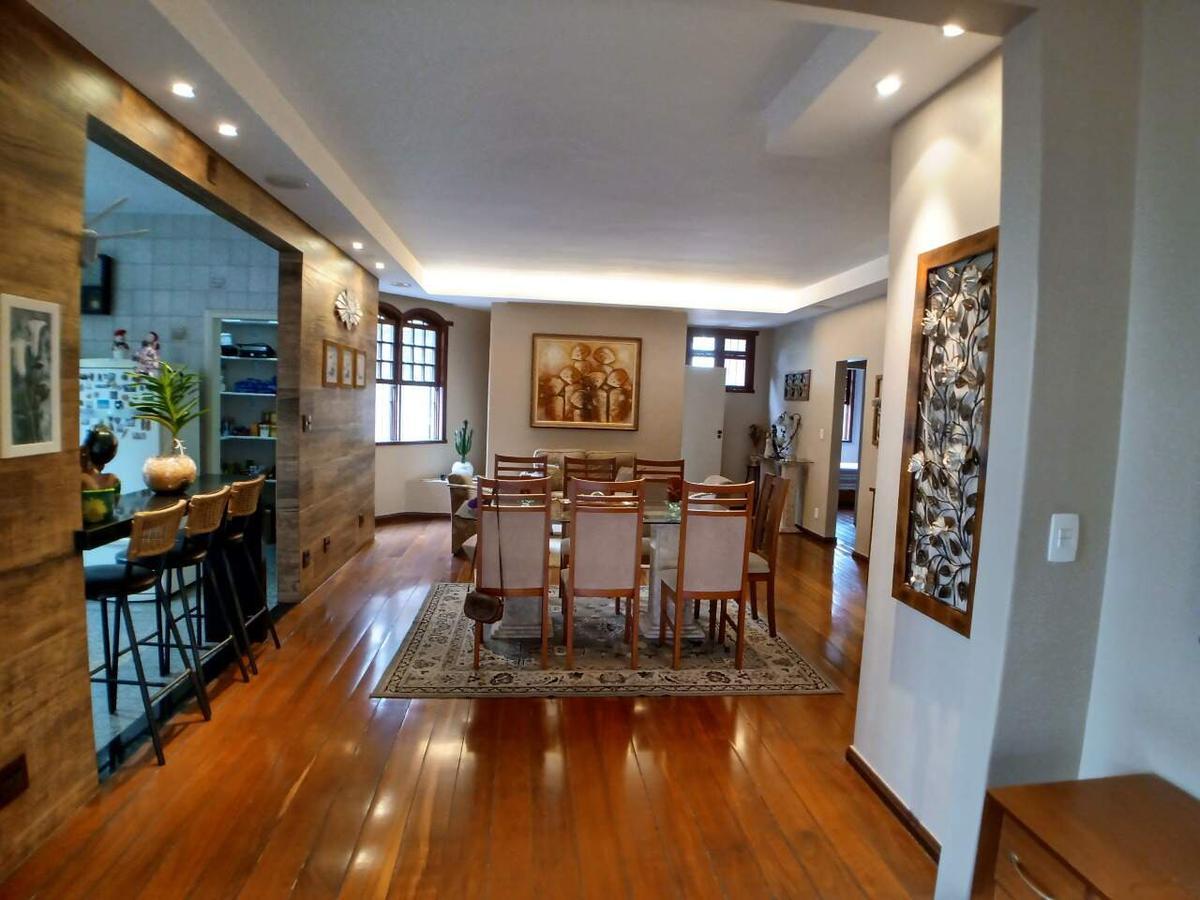 Casa, Nova Granada, 5 Quartos, 4 Vagas, 3 Suítes