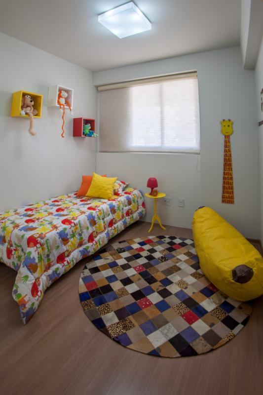 Apartamento, Sagrada Família, 3 Quartos, 2 Vagas, 1 Suíte