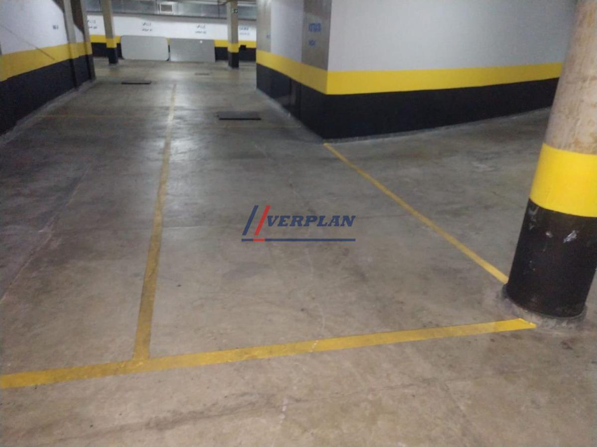 Sala, Funcionários, 1 Vaga