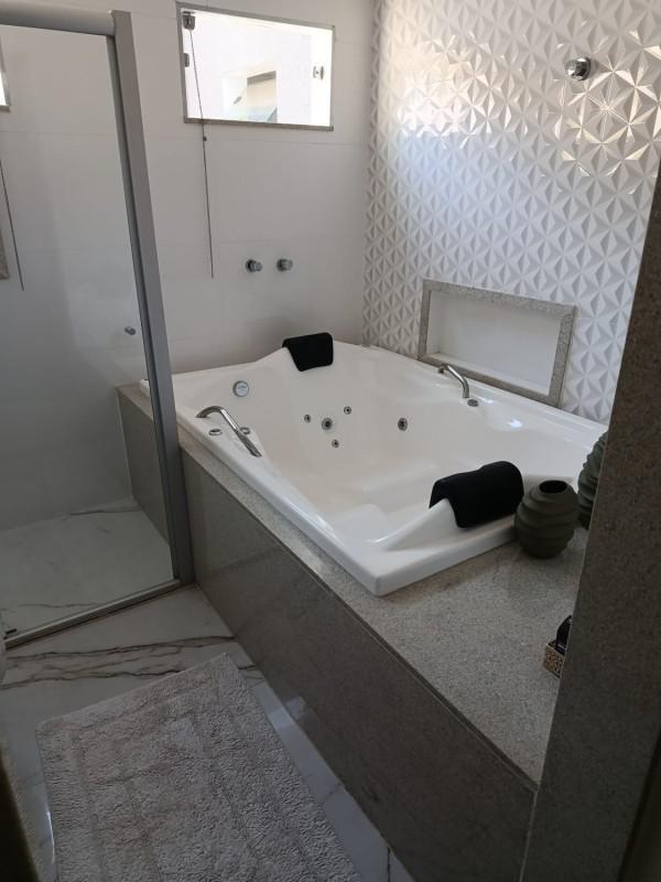 Casa, Várzea, 5 Quartos, 3 Vagas, 2 Suítes