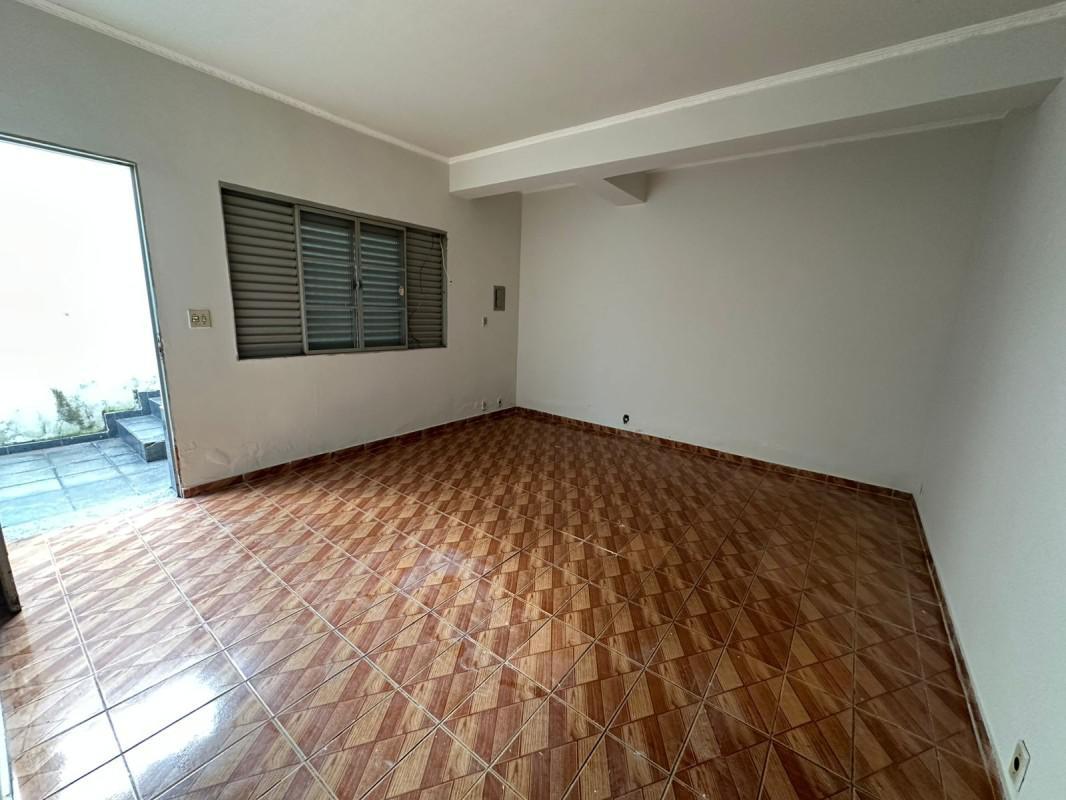 Casa, Pinheiros, 2 Quartos, 1 Vaga