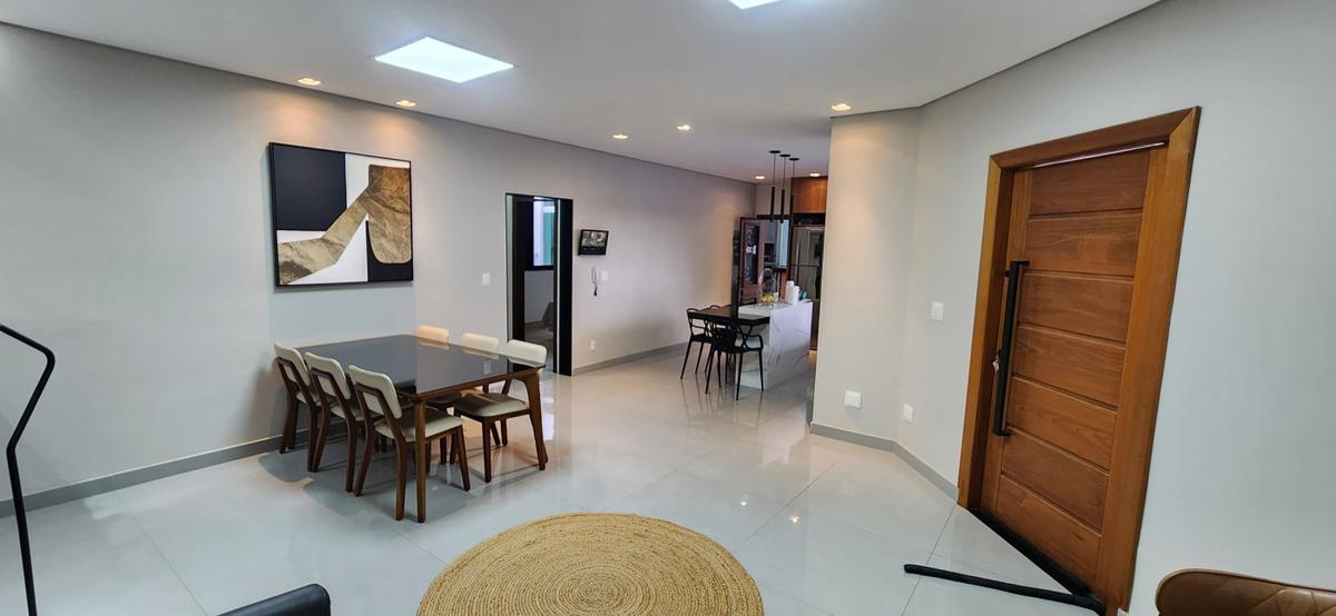 Casa, Joá, 5 Quartos, 8 Vagas, 1 Suíte