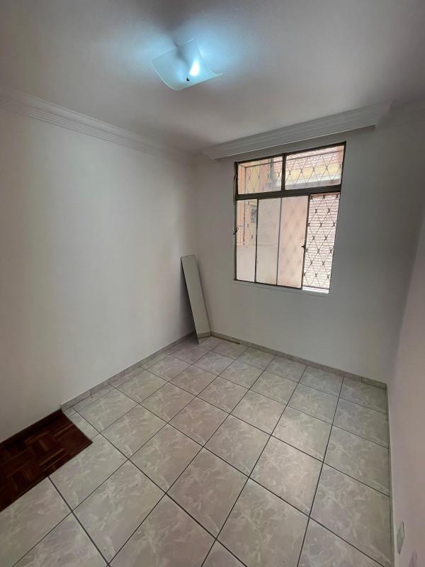 Apartamento, Carlos Prates, 2 Quartos, 1 Vaga