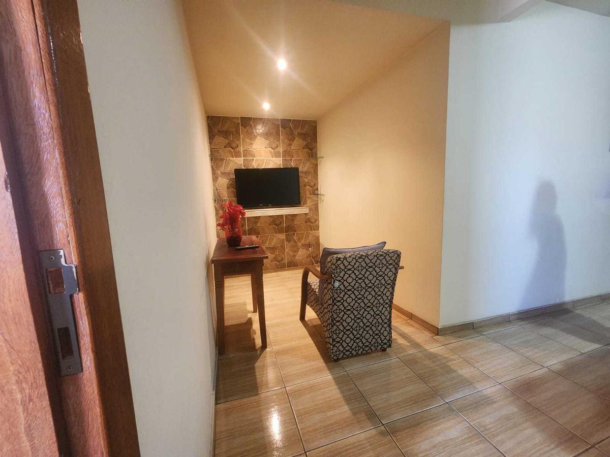 Casa, Pindorama, 8 Quartos, 1 Vaga, 1 Suíte