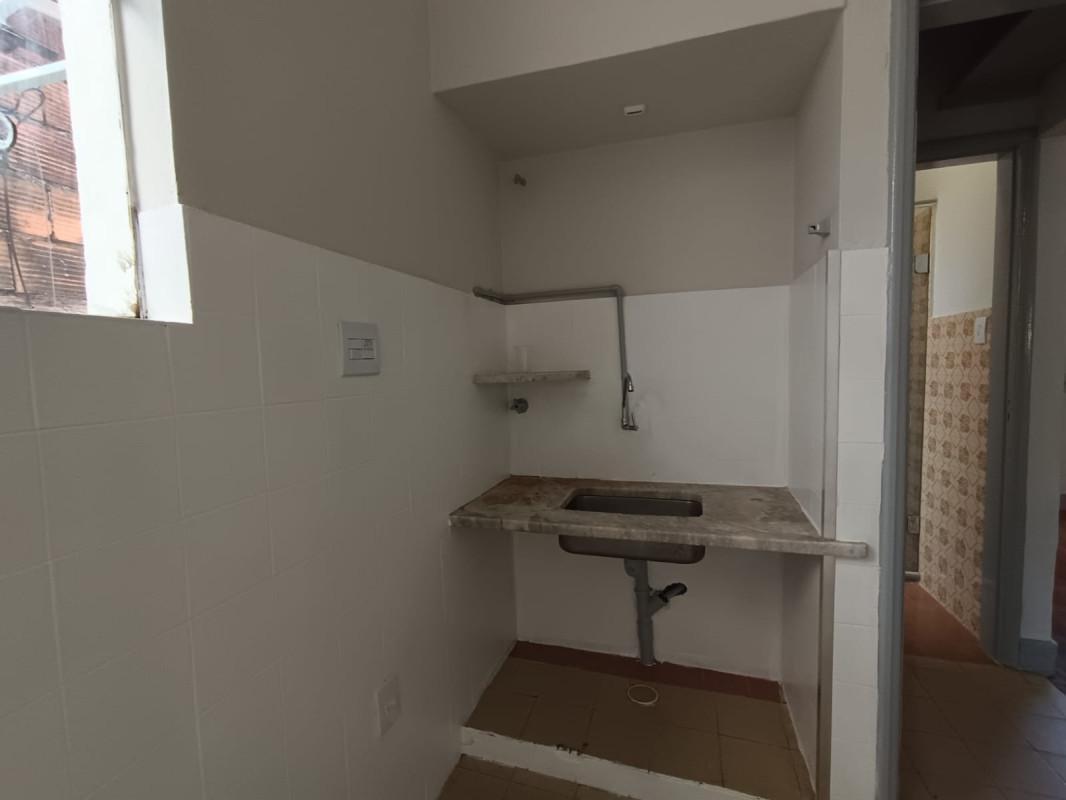 Casa, Horto, 2 Quartos, 0 Vaga