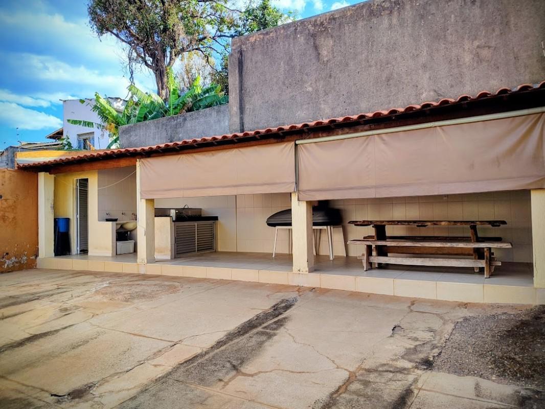 Casa, Teixeira Dias, 3 Quartos, 2 Vagas, 1 Suíte