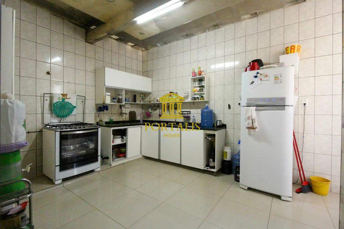 Casa, Sagrada Família, 6 Quartos, 2 Vagas, 5 Suítes