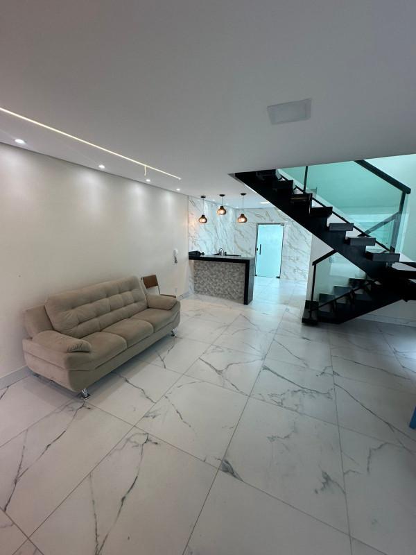 Casa, Espírito Santo, 3 Quartos, 4 Vagas, 1 Suíte