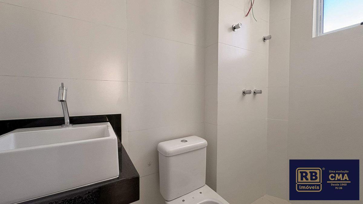 Apartamento, Vila Paris, 2 Quartos, 2 Vagas, 1 Suíte
